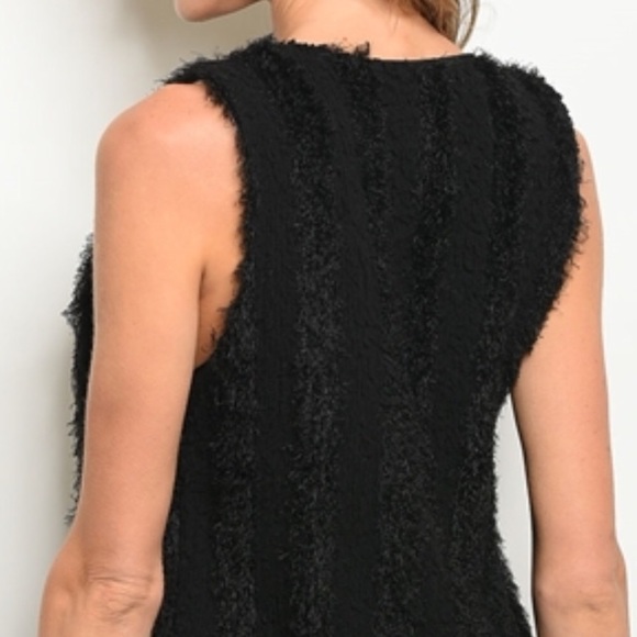 Sleeveless Fuzzy Long Line Black Vest - Picture 2 of 3
